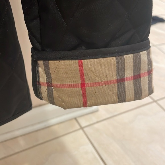 BURBERRY jacket size XS. Worn condition!!!! - Picture 5 of 11
